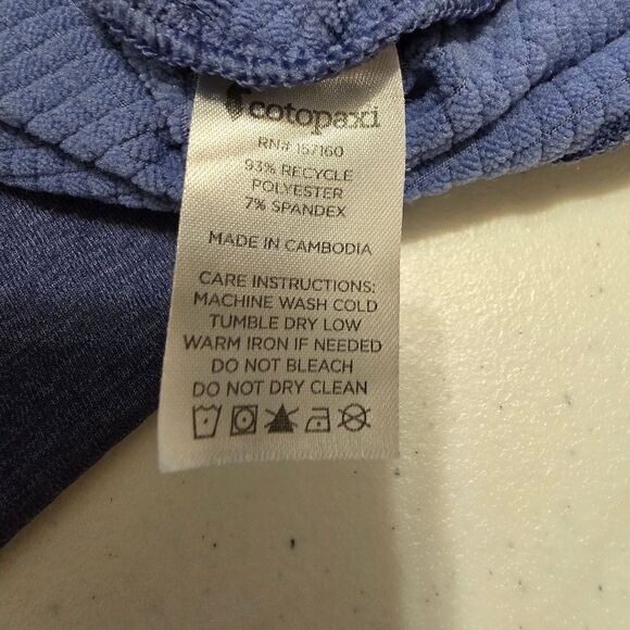 Cotopaxi Blue and Green Striped Sweatshirt - Picture 7 of 8